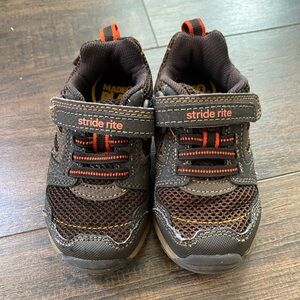 Stride Rite toddler shoes 7Wide